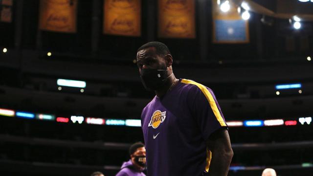 沃格尔“开窍”重用霍华德，无詹湖人完成对国王复仇