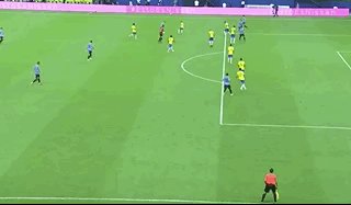 世界杯客户端升级-【世预赛】内马尔造四球苏牙破门 巴西4比1乌拉圭