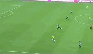 世界杯客户端升级-【世预赛】内马尔造四球苏牙破门 巴西4比1乌拉圭