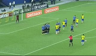 世界杯客户端升级-【世预赛】内马尔造四球苏牙破门 巴西4比1乌拉圭