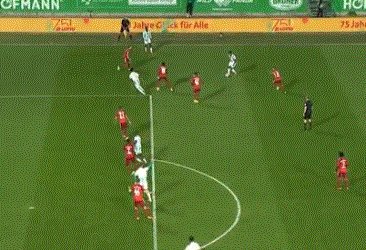 世界杯高清赛事平台-【德甲】穆勒基米希破门 莱万中楣 10人拜仁3比1胜