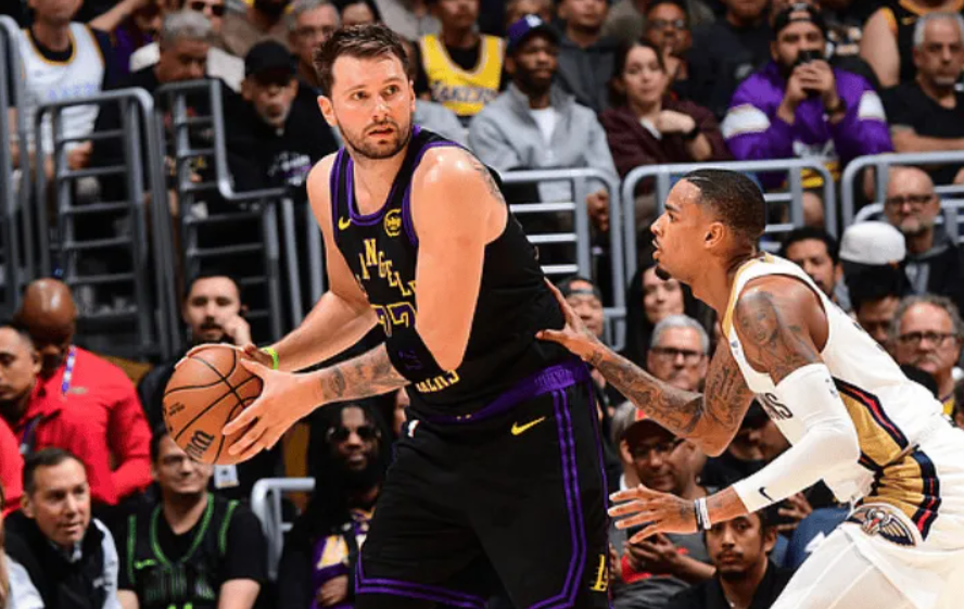 3连胜！湖人四杀鹈鹕，詹姆斯历史第一，东契奇7失误，里夫斯低迷